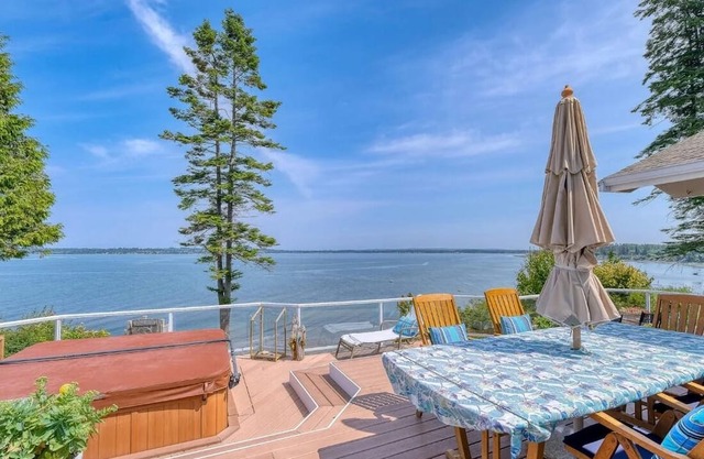 Ocean View Birch Cottage