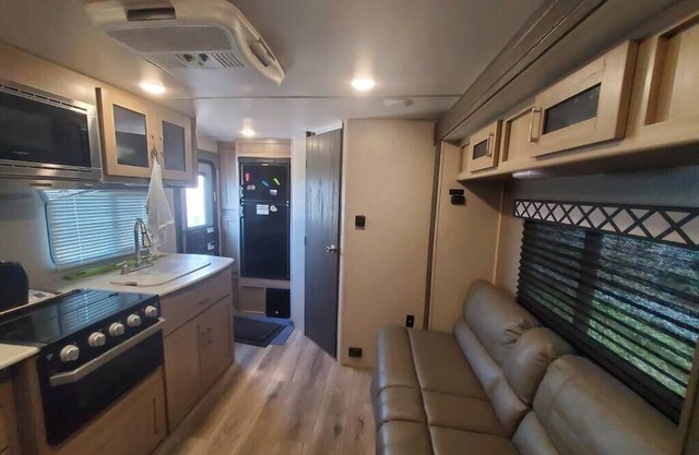 The Freedom Express Glamping Experience
