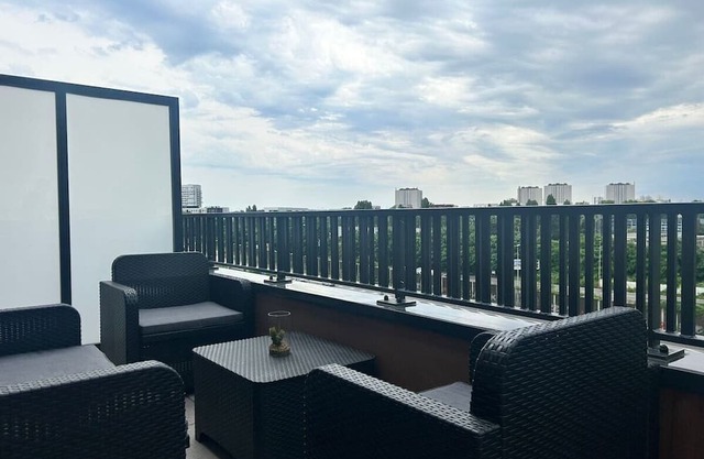 Bienvenu Chez BECKY / Luxury flat