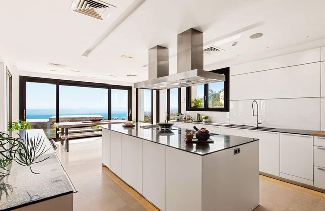 Holiday Home 'Modern Villa with Amazing Sea View' with Sea View, Wi-Fi and Air Conditioning