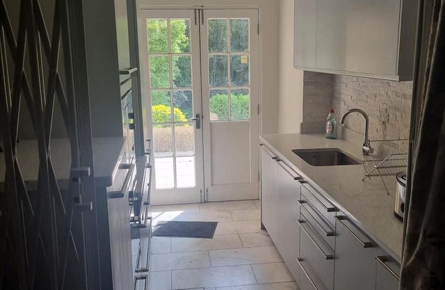 Park Village Luxury House - Central London