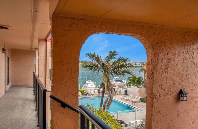 Cozy 1-bedroom, 1 bathroom waterfront condo located in St. Pete Beach, Fl.