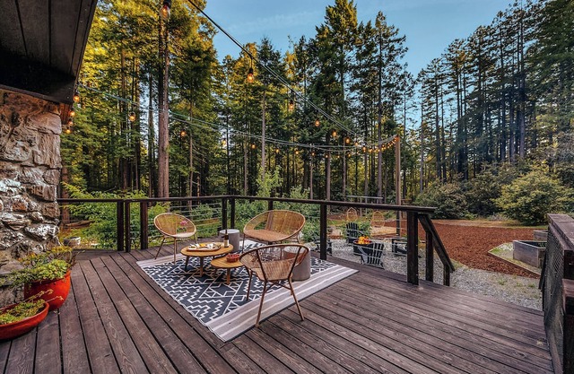 Private Mendocino Home with Luxury Outdoor Spa