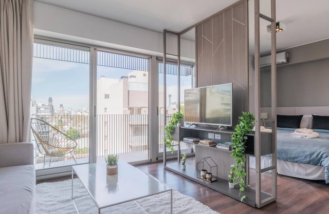 Fliphaus + Amenabar 34 - Lux Loft QuartierDorrego