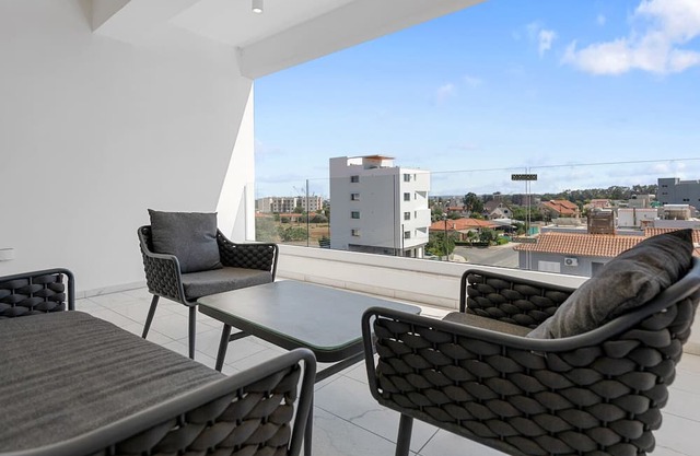 Blueberry III - Three Bedroom Apartment, Sleeps 6