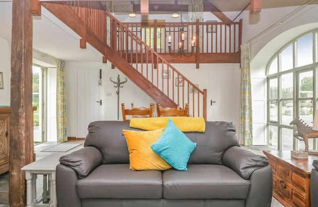 2 bedroom accommodation in Pilton, near Shepton Mallet