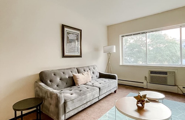 Sleepover: Homey 1BD/1BA - Des Moinesn