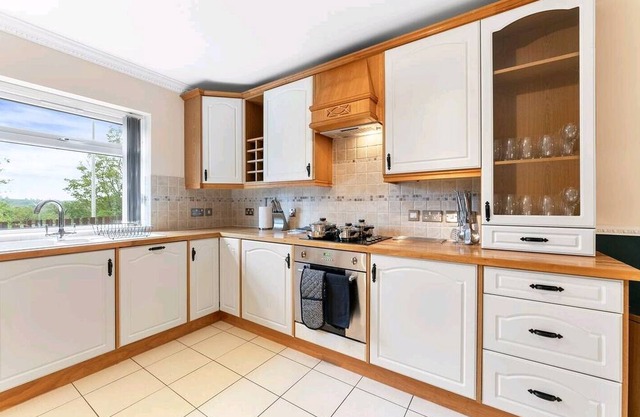 This 1868 Capel is the ideal holiday home for a family or a group of friends