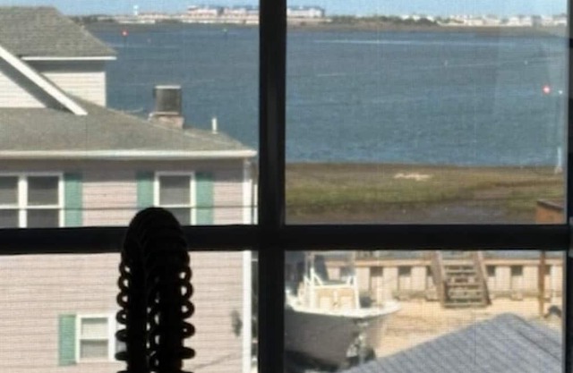 HUGE HOUSE AMAZING WATER VIEWS SLEEPS 14!
