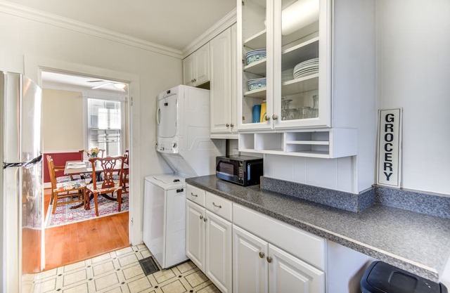 Historical Home in Downtown Elizabeth City!