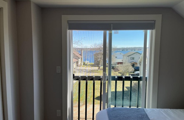 Opuluxe 3BR Near Delavan Lake Retreat
