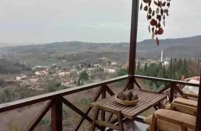 Pet friendly, Sea View Chalet 15 minutes to the beach. 44m2