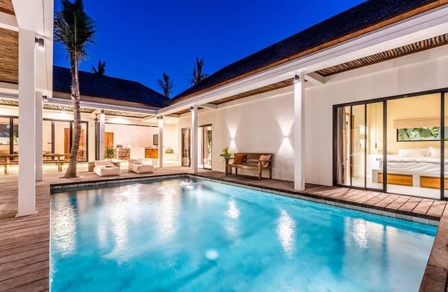 Villa Wowsome - heart of Pererenan Canggu - 3-bedroom villa with private pool