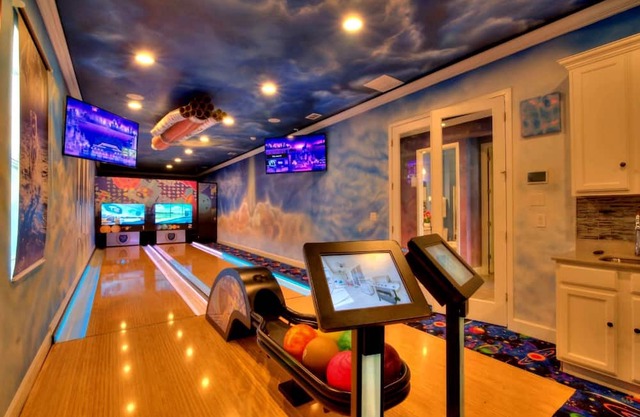 Space - Wonder - Sports - Safari Quadruple Listing