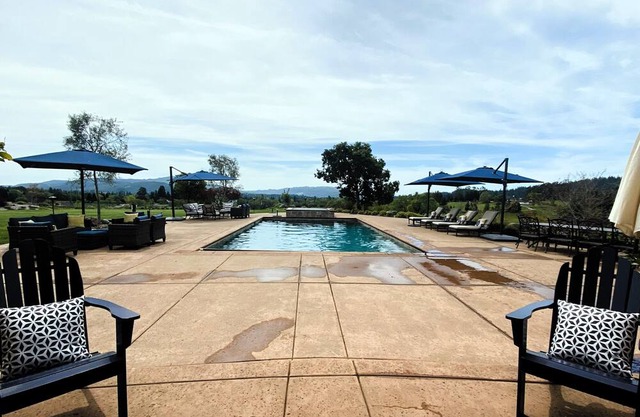 Secluded Luxury Estate in the Wine County
