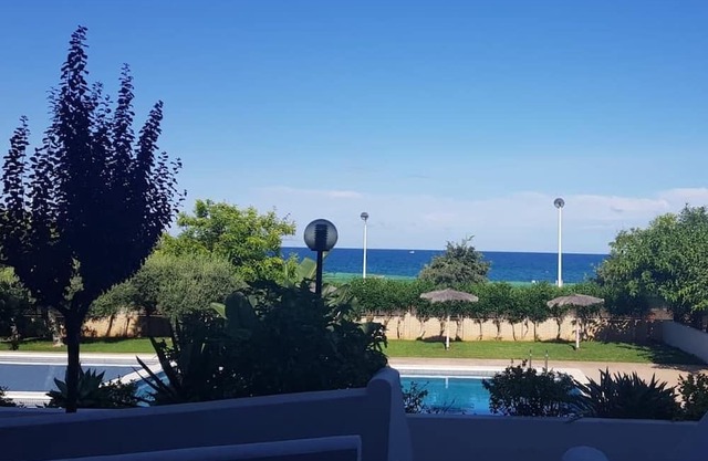 Relax by the Sea: our Ground Floor Apartment With a View