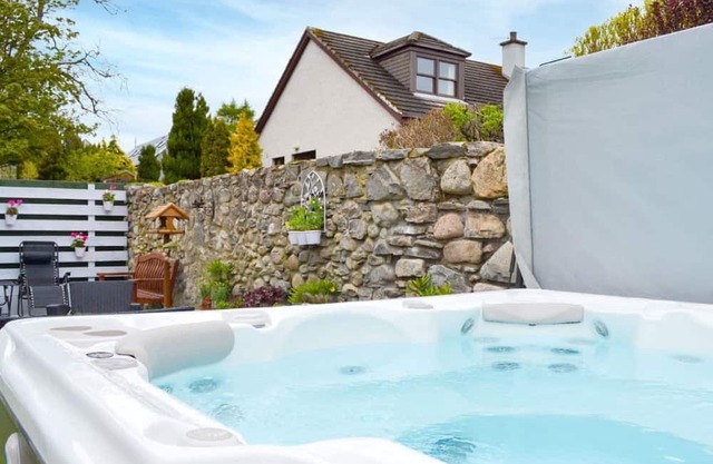 Strathspey Lodge - Retreat Group