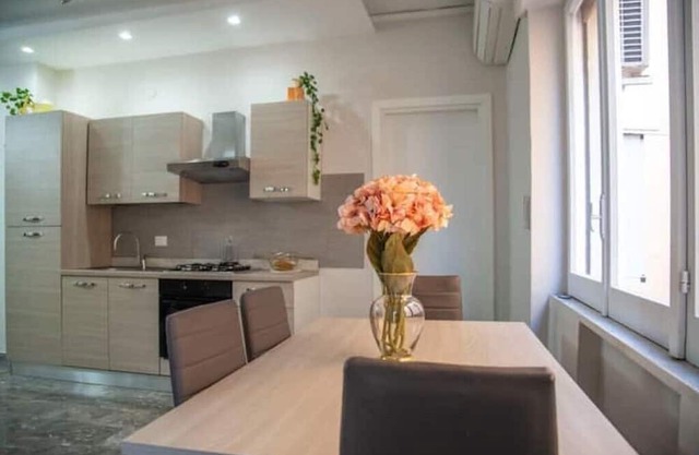 Campania Apartment Pompei Luxury - 150m from the station - 5km from Pompei