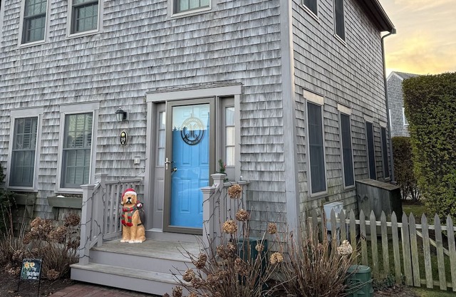 Nantucket Condo with Community Pool