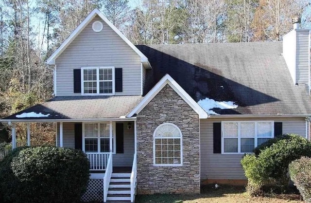 Private room in home, 120, six flag park,outside of Atlanta about 15mins away