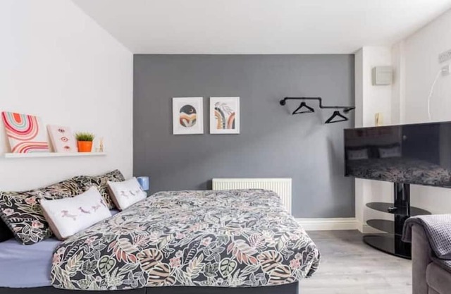 Totunz Klin Studio Oasis: Liverpool City Centre