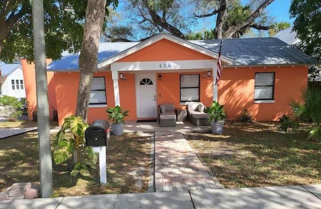 2 Bedroom 773102 by Houzlet
