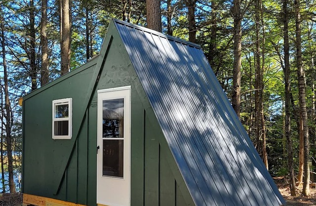 Glamping Downeast - Acadia 4 - Tiny House A frame secluded deep in the woods