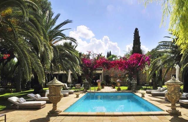 Exclusive 5 Bedroom Villa with Private Pool, Mallorca Villa 1061