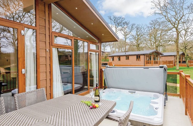 Luxurious and contemporary lodge perfect for a peaceful break away with family or friends.