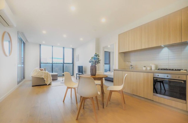 Heart of clayton 2BR2BA near Monash Uni Parking