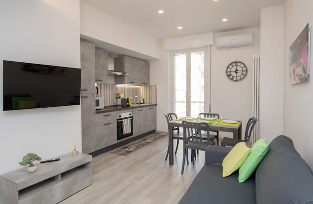 Elvira Apartment