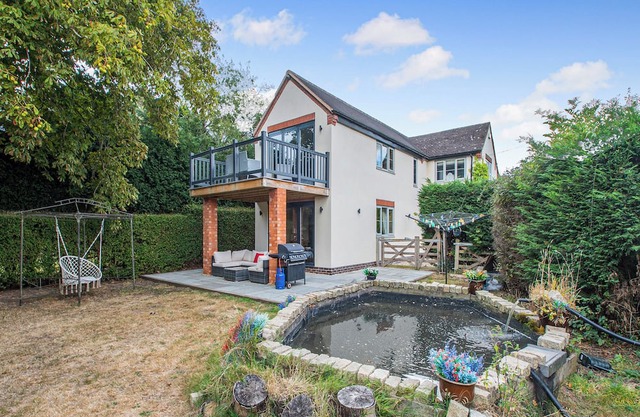 Lovetts Bridge Cottage