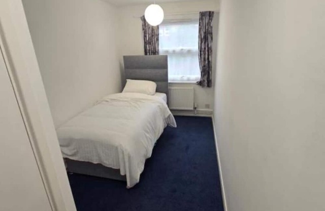 Relax in Comfort – Triple Room with Private Shower