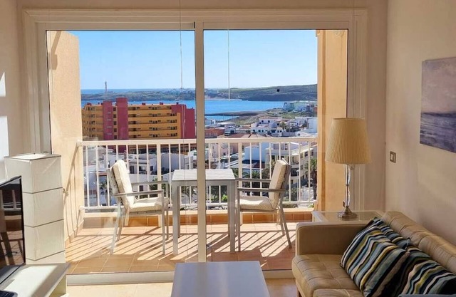 Vacation 'Vista Bahia' with Sea View, Shared Pool and Wi-Fi