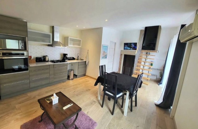 Maisonnette 48 m² private parking calm & comfort