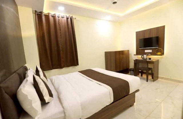 Premium Comfort in Kanpur