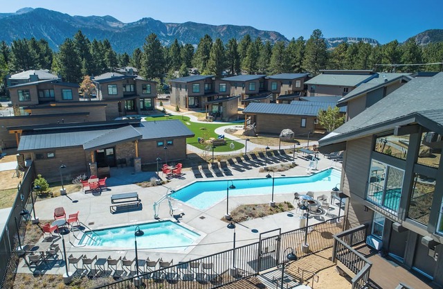 Experience Alpine Charm Near Mammoth Mountain, Trails & Sherwin Lake Views