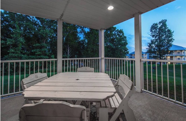 Sleeps 6! 2 sep. spaces: KING beds, FULL baths, & kitchens for more privacy!