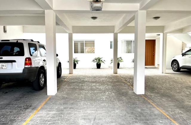 Nice and comfortable apartment, unbeatable location!