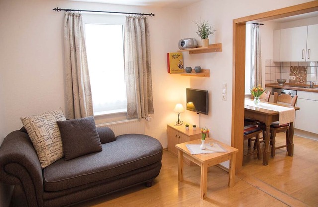Apartment 'Gänseblümchen' with Shared Terrace and Wi-Fi