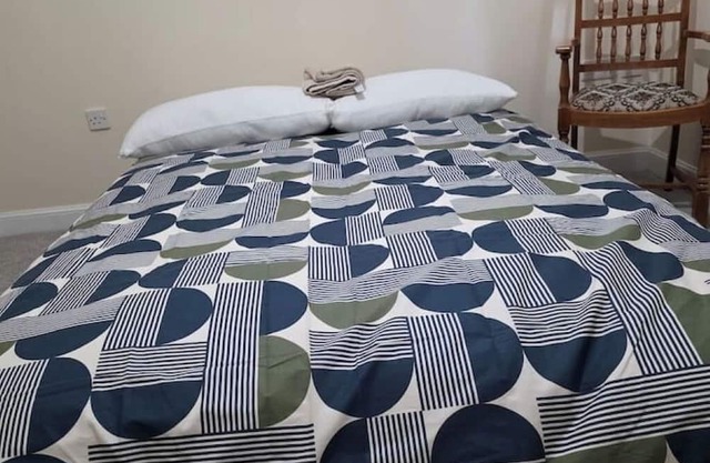 Stay Near Colchester twn centre2