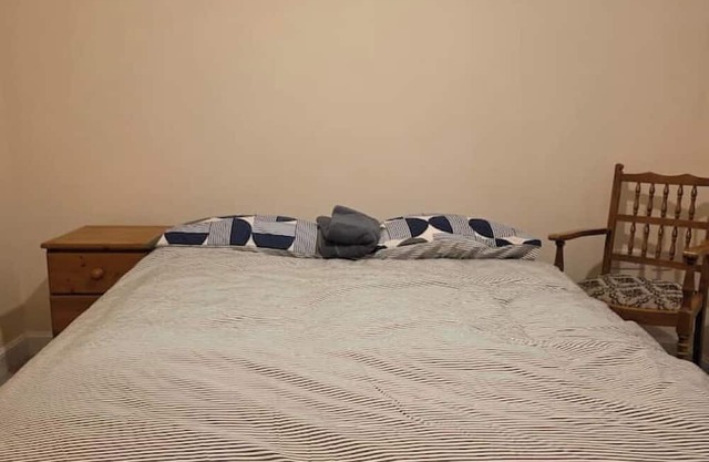 Stay Near Colchester twn centre5