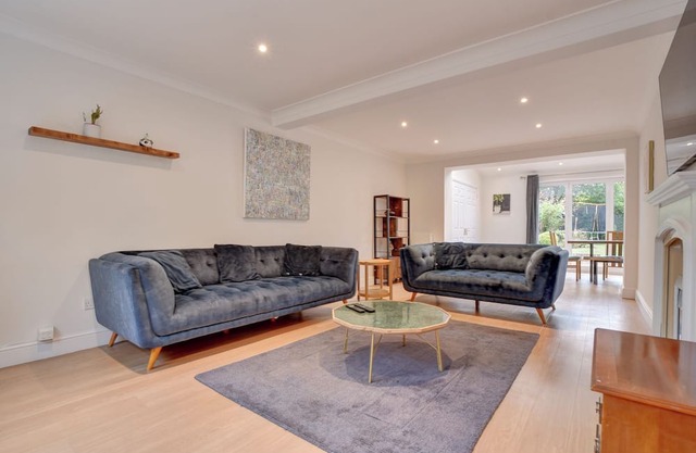 Spacious 4 bedroom house in Bishop's Stortford
