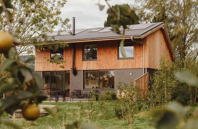 Amberwood Lodge - Luxury Cottages