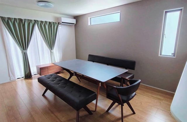 Located in the centralsouthern part of Okinawas /Uruma Okinawa