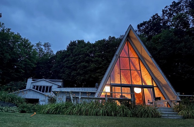 Beautiful Bone Lake A-Frame