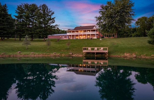 Walnut Ridge Retreat | Pickleball | Pond | Pool