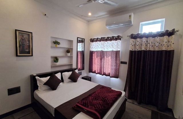 Gitanjali Homestay Lakeside Udaipur