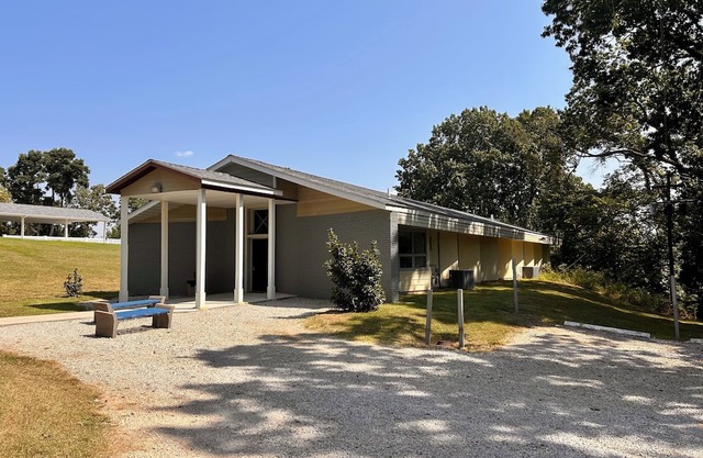 Azaria Lodge - Sleeps up to 38 People - Keep Everyone Together as you Celebrate!