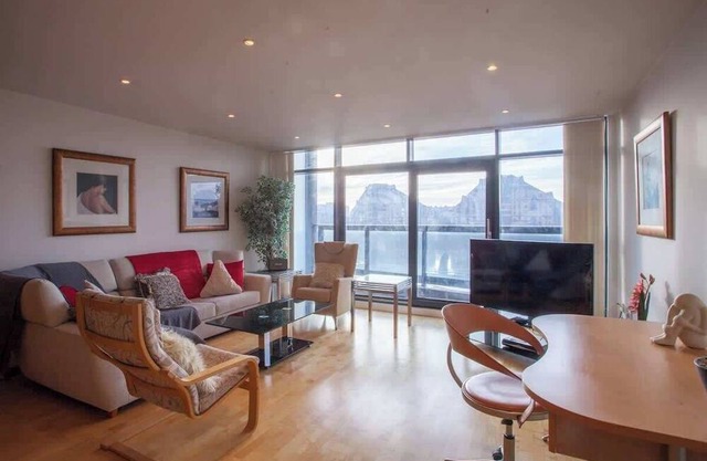 Apartment with river view, next to hydro